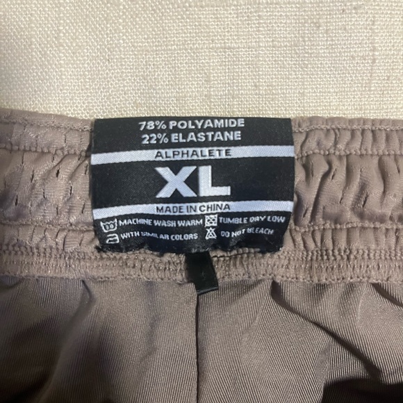 Alphalete Mesh Shorts - Men’s - Picture 3 of 4